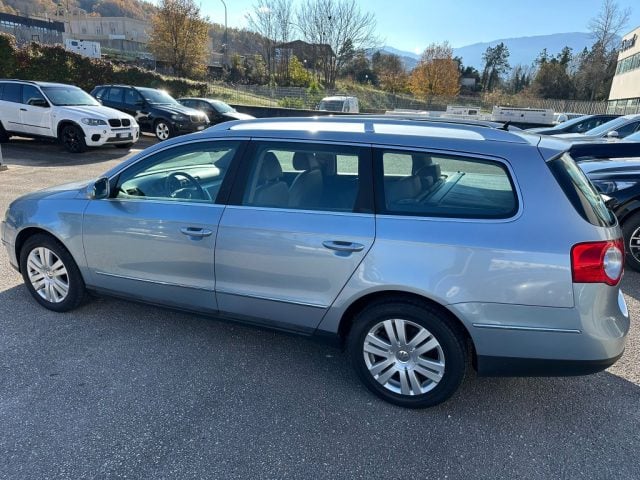 Volkswagen Passat 2.0 TDI 170CV DSG Highline - foto 4 di 14