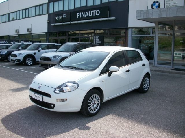 Fiat Punto 1.3 MJT II S&S 85 CV 5 porte ECO Street - foto 2 di 10