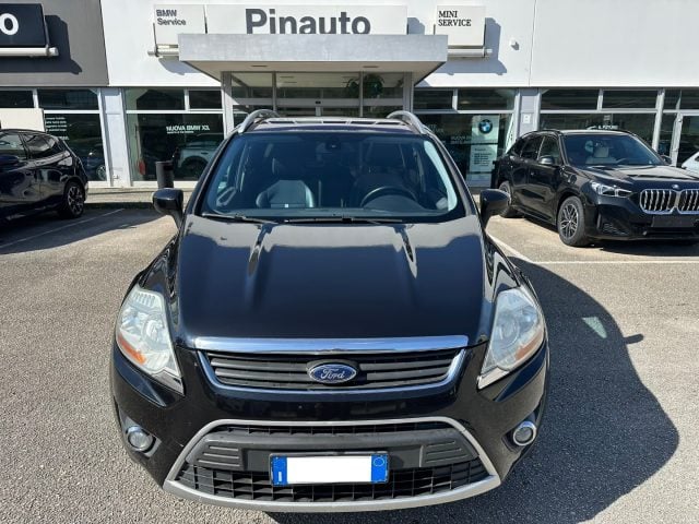 Ford Kuga 2.0 TDCi 136 CV 4WD Titanium DPF, del 2009, 221.010 km, in vendita a Ceppaloni (BN)