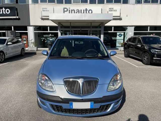Lancia Ypsilon 1.3 MJT 75 CV Argento usato a CEPPALONI