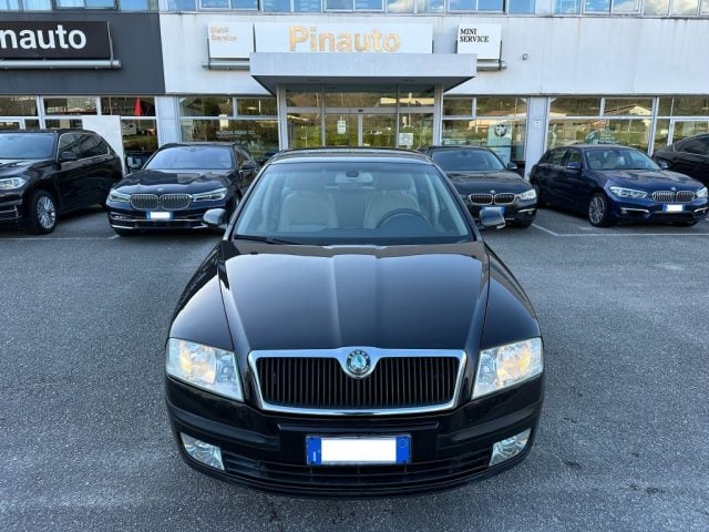 Skoda Octavia 1.9 TDI, del 2007, 134.255 km, in vendita a Ceppaloni (BN)