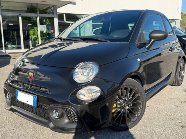 Abarth 695 1.4 Turbo T-Jet 180 CV M.T.A. - foto 4 di 4