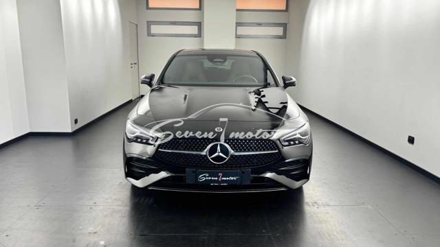 Mercedes-Benz CLA 200 Automatic Shooting Brake AMG Line Premium - foto 2 di 4
