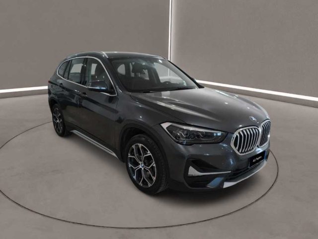 BMW X1 (F48) - xDrive18d xLine Plus - foto 3 di 42