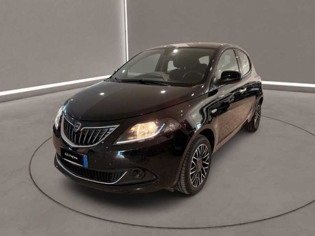Lancia Ypsilon 3� serie - 1.0 FireFly 5 porte S&S Hybrid Plati usato a CALTANISSETTA