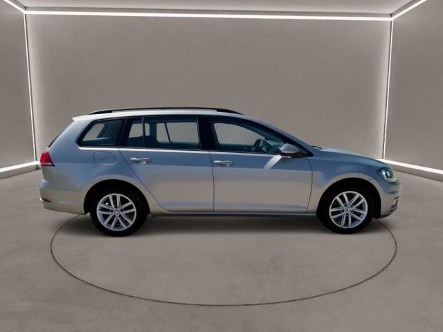 Volkswagen Golf 7ª serie - Variant 1.6 TDI 115 CV Executive Blu - foto 4 di 4