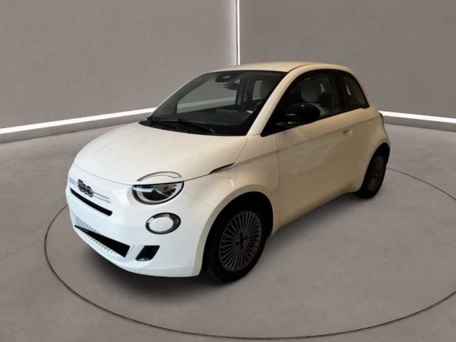 Fiat 500 (2020-->) - Berlina Hybrid Icon, del 2026, 1 km, in vendita a Caltanissetta (CL)