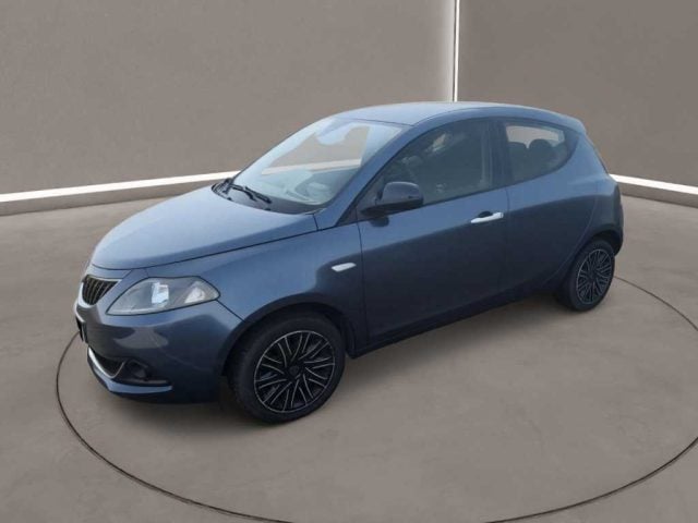 Lancia Ypsilon 3ª serie - 1.0 FireFly 5 porte S&S Hybrid Go, del 2022, 54.970 km, in vendita a Caltanissetta (CL)
