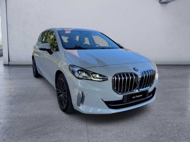BMW 218 Serie 2 A.T. (U06) - d Active Tourer Luxury - foto 2 di 4