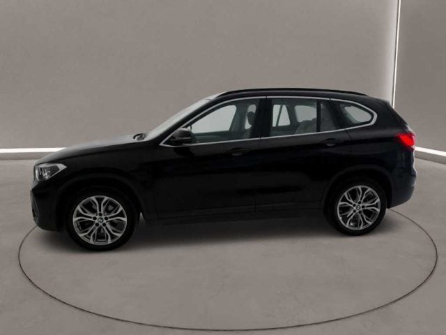 BMW X1 (F48) - sDrive18d xLine Plus - foto 4 di 4