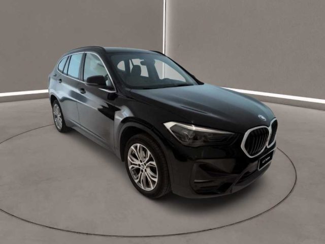 BMW X1 (F48) - sDrive18d xLine Plus - foto 3 di 4