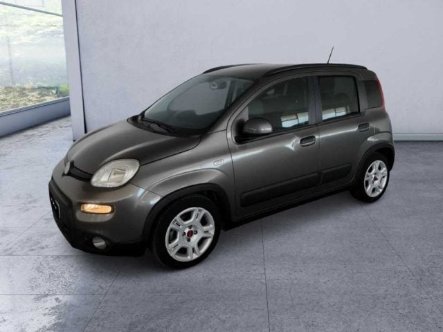 Fiat Panda 3ª serie - 1.0 FireFly S&S Hybrid Red, del 2023, 39.710 km, in vendita a Caltanissetta (CL)