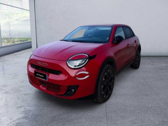 Fiat 600 Benzina e Hybrid Hybrid La Prima II Hybrid110cv, 19.700 km, in vendita a Caltanissetta (CL)