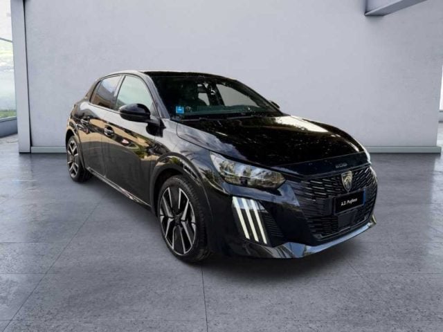 Peugeot 208 2ª serie - Hybrid 136 e-DCS6 5 porte GT - foto 3 di 4