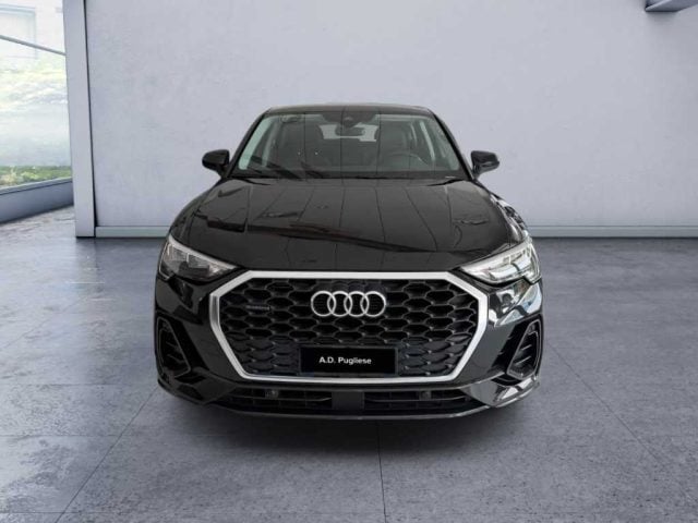 Audi Q3 2ª serie - SPB 45 TFSI S tronic quattro edition - foto 2 di 4
