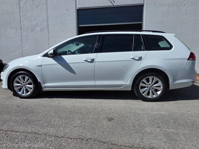 Volkswagen Golf Variant 1.4 TGI Comfortline BlueMotion - foto 4 di 4