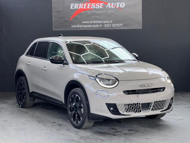Fiat 600 Hybrid 110 CV DCT MHEV La Prima - foto 3 di 4