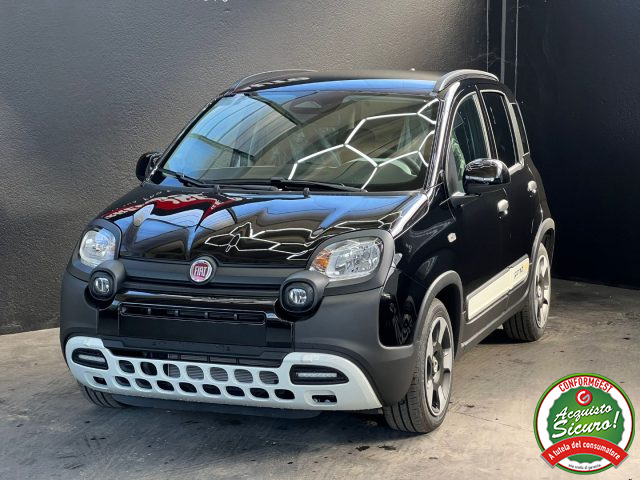 Fiat New Panda 1.0 PANDINA CROSS HYBRID km 0 a NOVARA