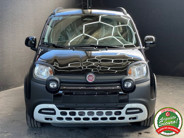 Fiat New Panda 1.0 PANDINA CROSS HYBRID - foto 2 di 4
