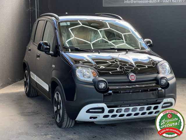 Fiat New Panda 1.0 PANDINA CROSS HYBRID - foto 3 di 4