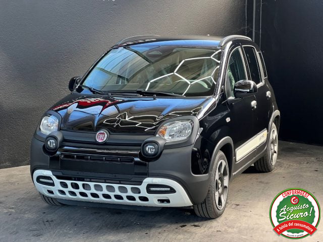 Fiat New Panda 1.0 PANDINA CROSS HYBRID km 0 a NOVARA