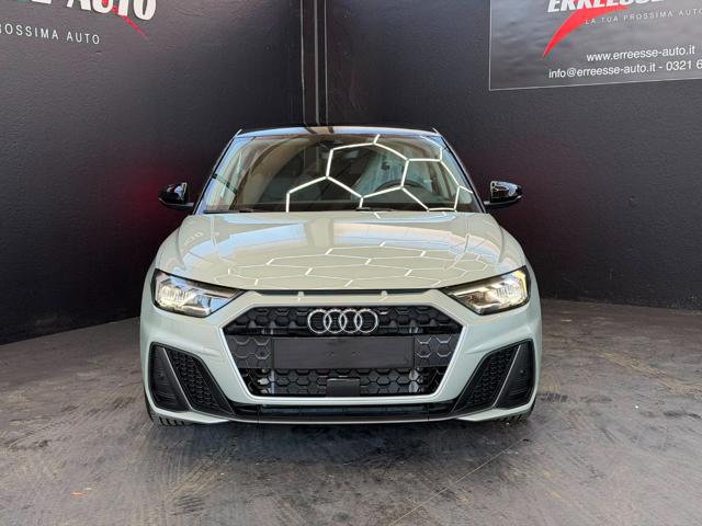 Audi A1 SPB 30 TFSI S tronic S line edition - foto 2 di 4