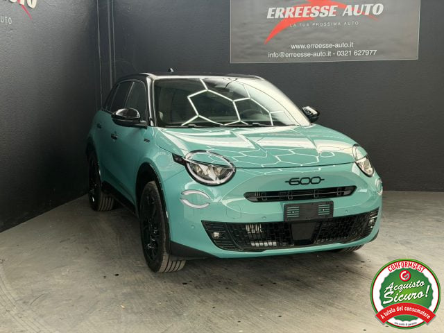 Fiat 600 1.2 hybrid Sport 145cv auto - foto 3 di 4