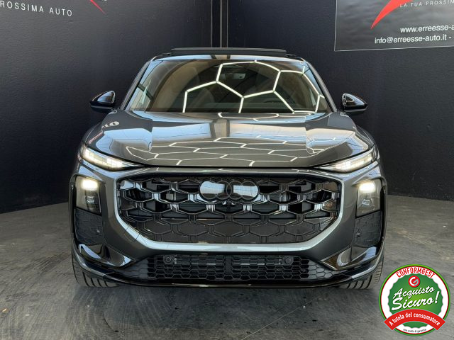 Audi Q3 SPB TDI 110 kW S tronic S Line edition - foto 2 di 4