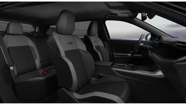 Jeep Compass E-Hybrid 1.2 Turbo MHEV 106kW First Edition DCT - foto 3 di 3