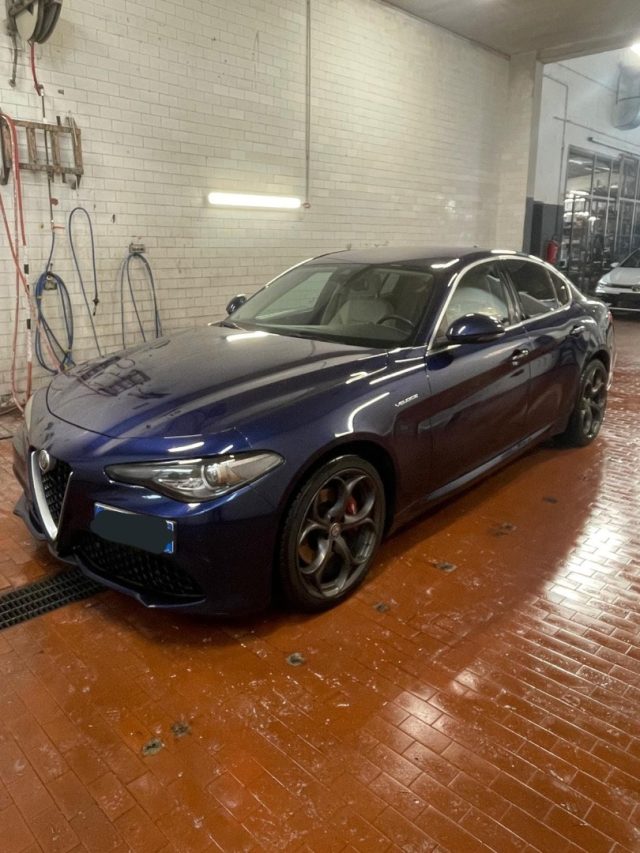 Alfa Romeo Giulia 2.2 Turbodiesel 210 CV AT8 AWD Q4 Veloce usato a CASTEGGIO