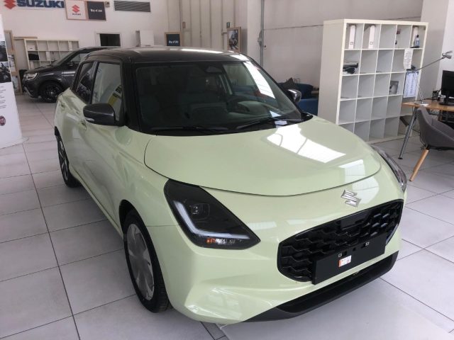 Suzuki Swift 1.2 Hybrid 4WD AllGrip Top NUOVO DA IMMATRICOLARE - foto 2 di 17