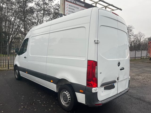 Mercedes-Benz Sprinter F39/33 311 CDI FWD TN Furgone Business usato a CASTEGGIO