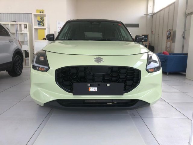 Suzuki Swift 1.2 Hybrid Top 2wd NUOVO DA IMMATRICOLARE - foto 3 di 4