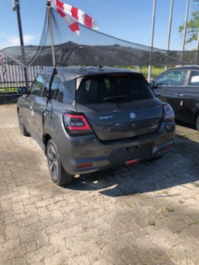 Suzuki Swift 1.2 Hybrid CVT Top AUTOMATICA DA IMMATRICOLARE - foto 3 di 4