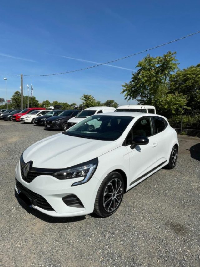 Renault Clio Full Hybrid E-Tech 140 CV 5 porte Zen usato a CASTEGGIO