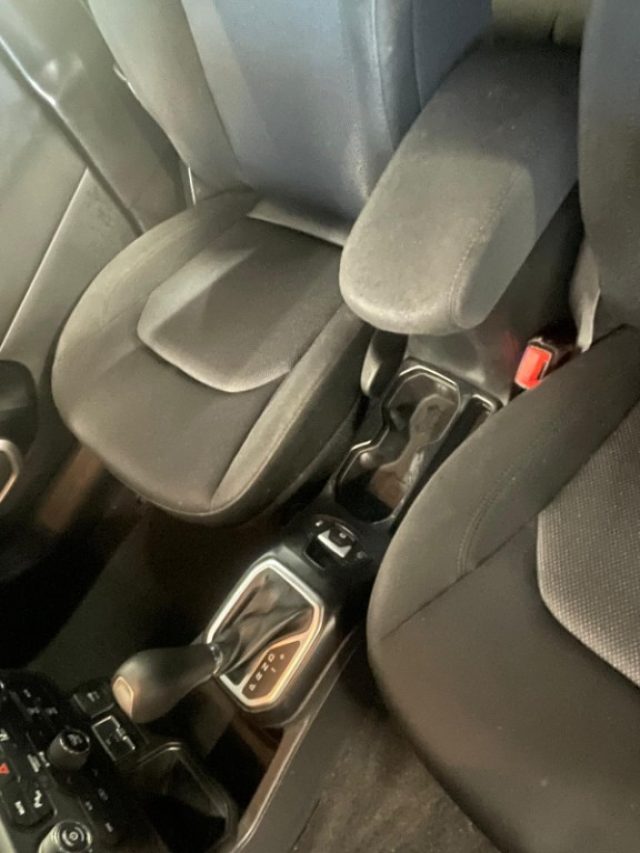 Jeep Renegade 1.6 Mjt DDCT 120 CV Longitude - foto 4 di 4