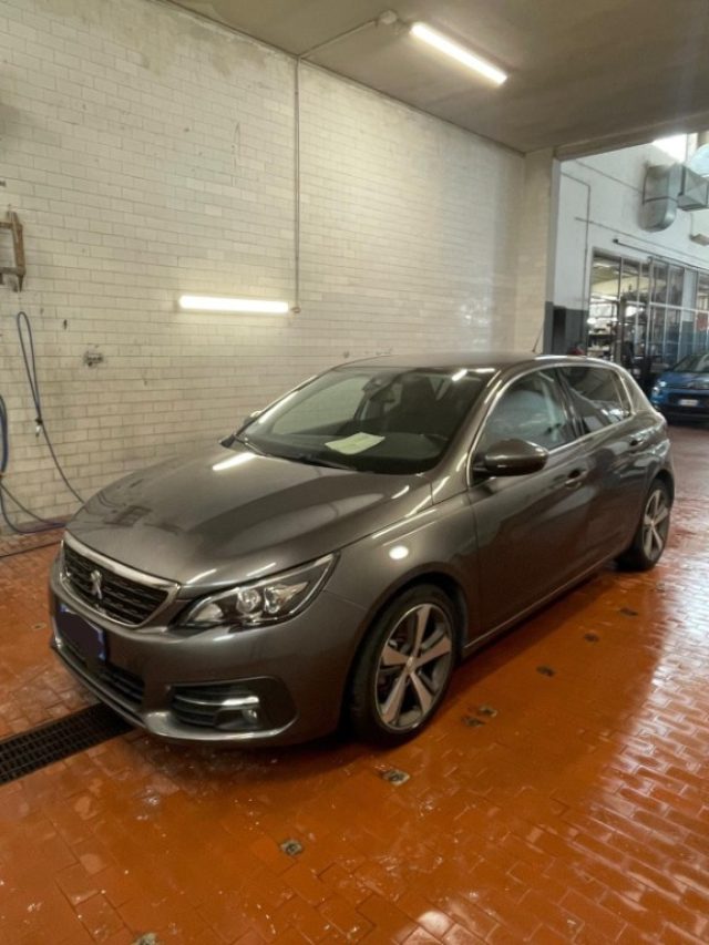 Peugeot 308 BlueHDi 130 S&S Allure usato a CASTEGGIO