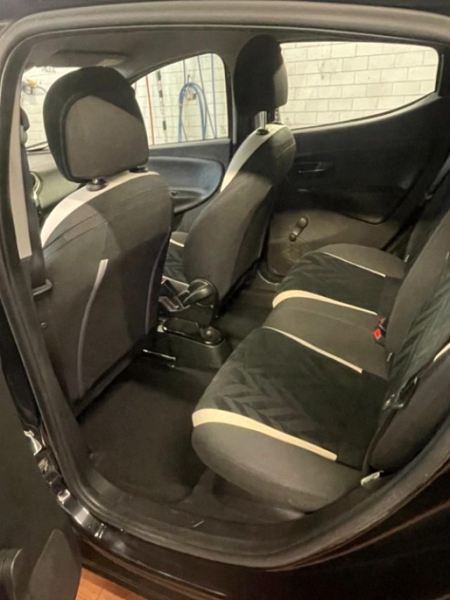 Lancia Ypsilon 1.2 69 CV 5 porte Gold - foto 4 di 4