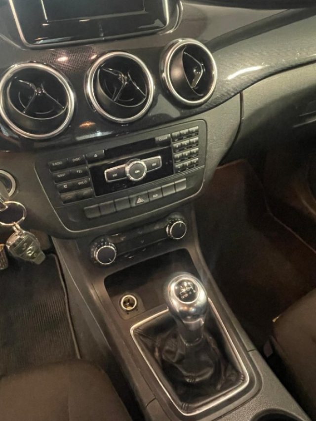 Mercedes-Benz B 180 CDI Elegance - foto 4 di 4