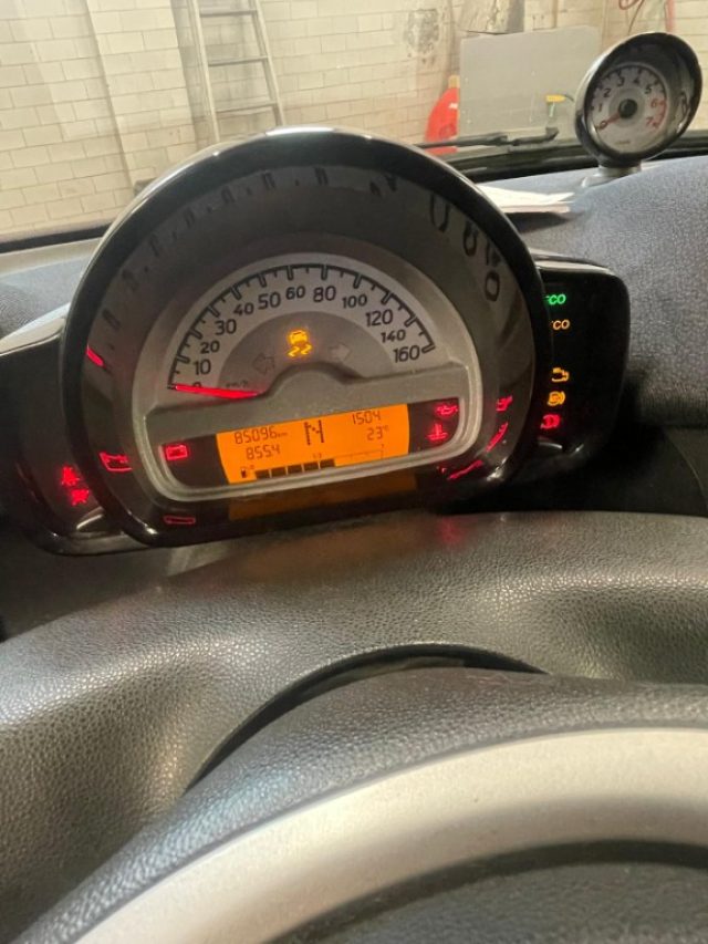 smart forTwo 1000 52 kW MHD coupé pulse - foto 2 di 16