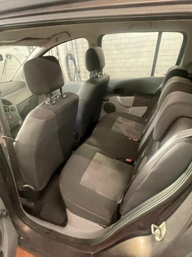 Renault Modus 1.2 16V Dynamique - foto 2 di 17