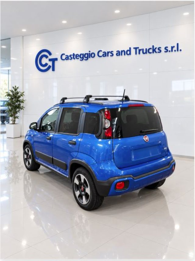Fiat Panda Cross 1.0 FireFly S&S Hybrid - foto 2 di 4