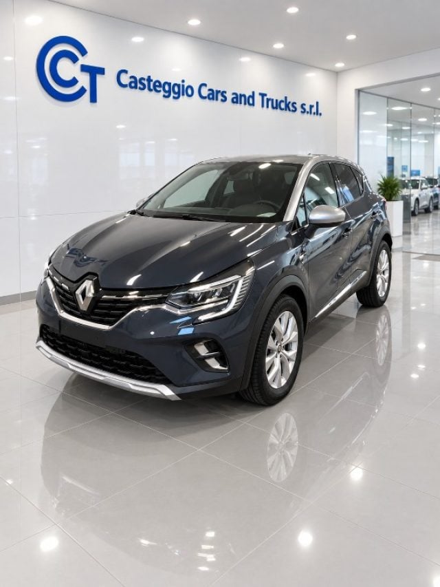 Renault Captur Full Hybrid E-Tech 145 CV Techno, del 2022, 85.532 km, in vendita a Casteggio (PV)