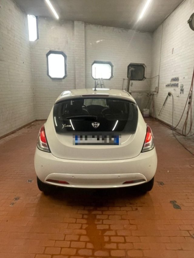 Lancia Ypsilon 1.2 69 CV 5 porte Gold - foto 2 di 4