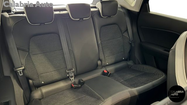 Renault Captur Mild Hybrid 140 CV Techno, del 2022, 38.334 km, in vendita a Gioia Tauro (RC)