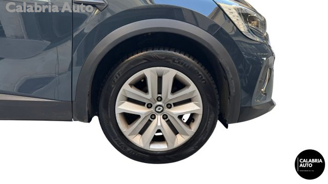 Renault Captur TCe 100 CV GPL Equilibre, del 2023, 83.300 km, in vendita a Gioia Tauro (RC)