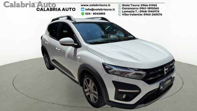 Dacia Sandero Stepway 1.0 TCe 90 CV Comfort - foto 2 di 4