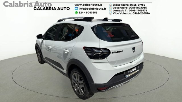 Dacia Sandero Stepway 1.0 TCe 90 CV Comfort - foto 3 di 4