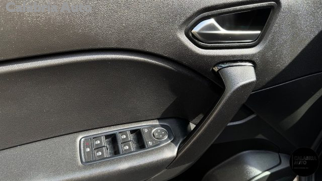 Renault Captur TCe 100 CV GPL Equilibre usato a GIOIA TAURO
