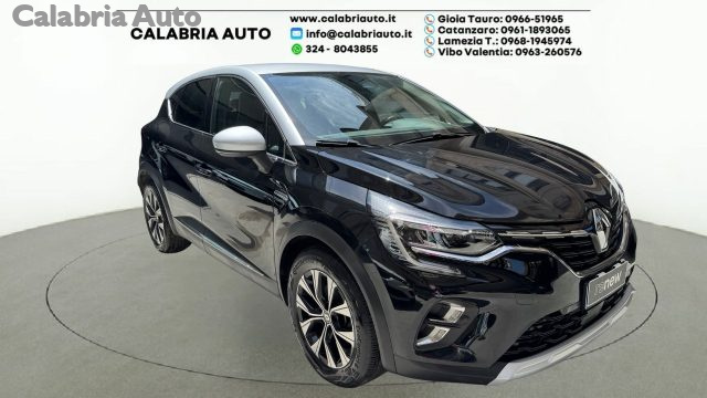 Renault Captur Full Hybrid E-Tech 145 CV Techno - foto 2 di 4